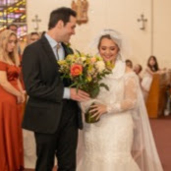 Meet your Posher, Michaela - Picture 1 of 1